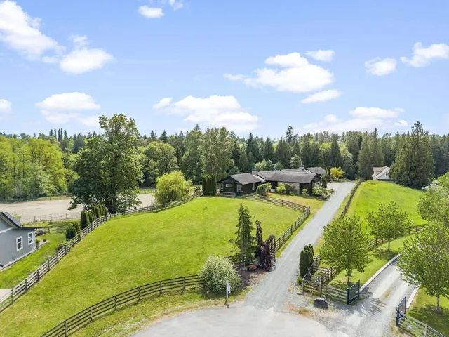 26276 69 AVENUE, Langley, British Columbia V4W1M6