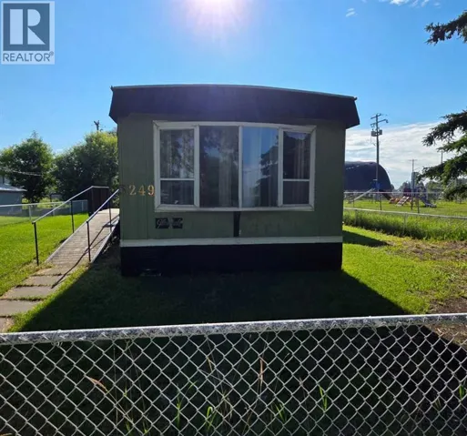 5249 51 Street, Mayerthorpe, Alberta T0E1N0