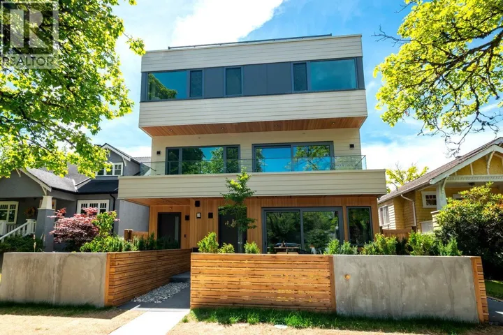1 3120 W 11TH AVENUE, Vancouver, British Columbia V6K2M7