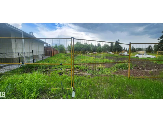11305 Tower Road NW, Edmonton, Alberta T5G0Y8