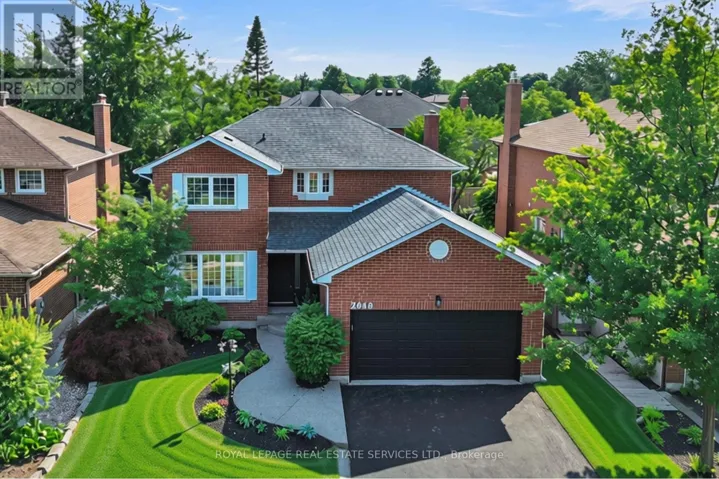 2048 SIXTH LINE, Oakville (RO River Oaks), Ontario L6H3N2