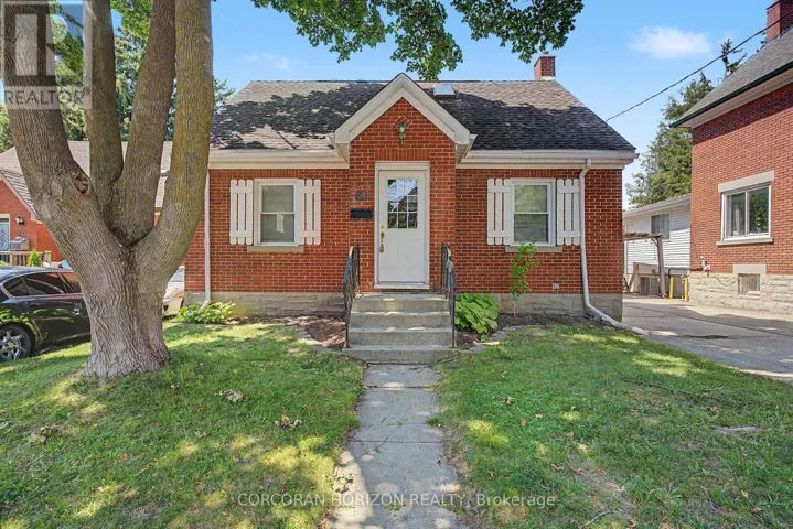 80 BLUCHER STREET, Kitchener, Ontario N2H5V1