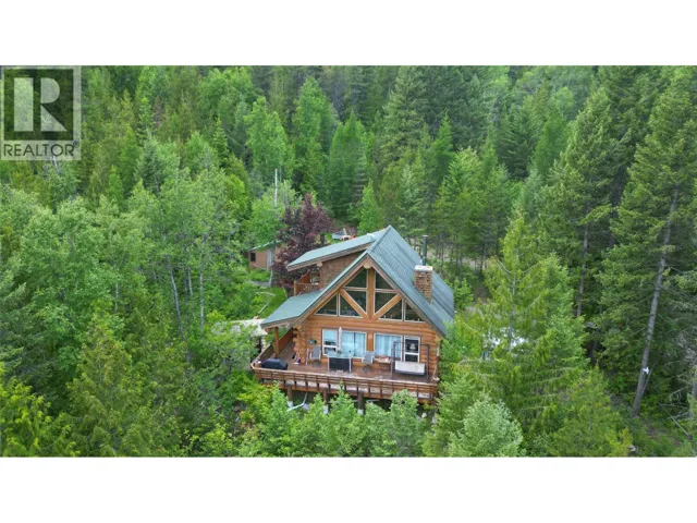 2201 3/95 Highway, Yahk, British Columbia V0B2P0