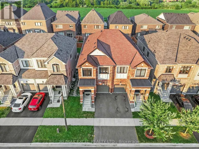 37 MACPHERSON STREET, Whitby, Ontario L1P0N5