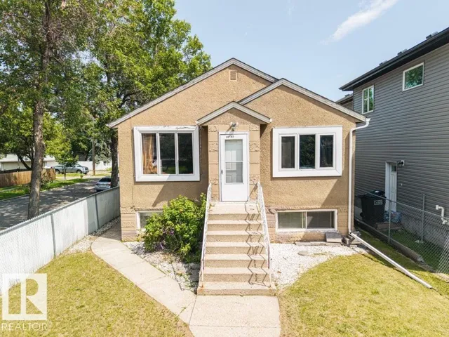 12347 90 ST NW, Edmonton, Alberta T5B3Z6