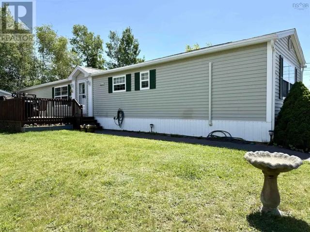 51 Pinehurst Street, Amherst, Nova Scotia B4H4X5
