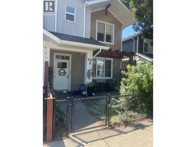 949 Stockwell Avenue, Kelowna, British Columbia V1Y6W3
