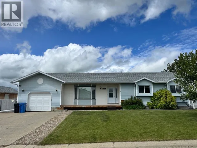 11300 110 Avenue Crescent, Fairview, Alberta T0H1L0