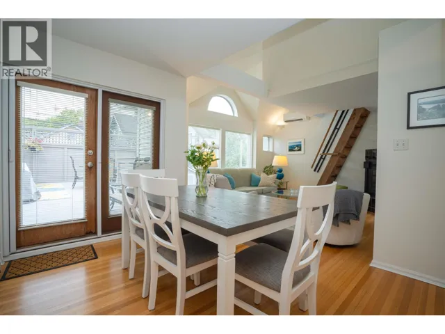 1346 LABURNUM STREET, Vancouver, British Columbia V6J3W3
