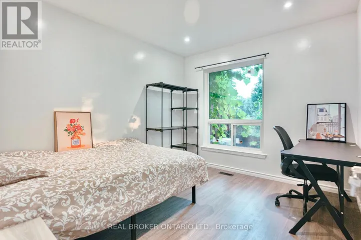 725 MILITARY TRAIL, Toronto (Morningside), Ontario M1E4P6