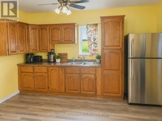 14 ST THOMAS STREET E, Markstay-Warren, Ontario P0H2N0