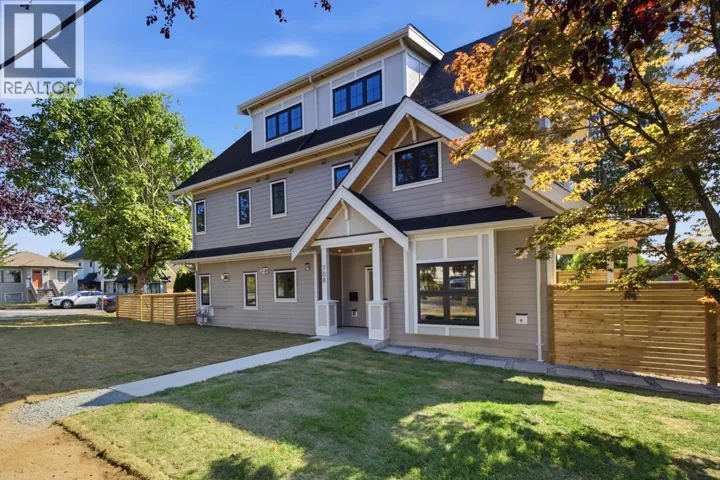 708 WINDERMERE STREET, Vancouver, British Columbia V5K2L3