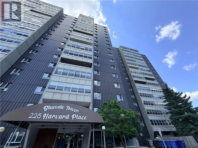 225 HARVARD Place Unit# 1402, Waterloo, Ontario N2J4H4