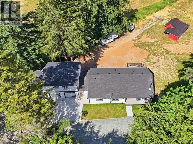 5905 Menzies Rd, Duncan, British Columbia V9L6J9