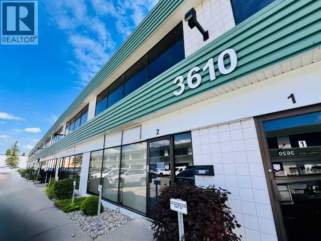 2, 3610 29 Street NE, Calgary, Alberta T2P0S4
