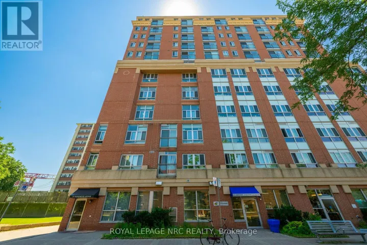 PH 6 - 15 MAPLEWOOD AVENUE, Toronto (Humewood-Cedarvale), Ontario M6C4B4