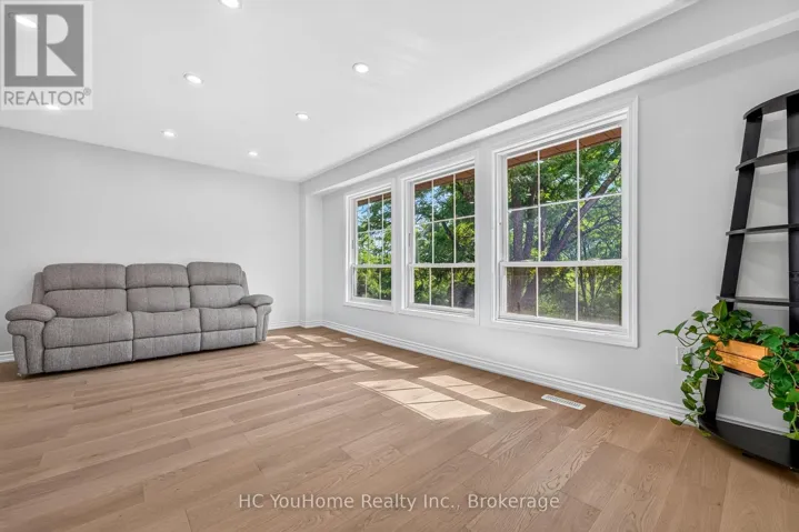 32 - 81 BROOKMILL BOULEVARD, Toronto (L'Amoreaux), Ontario M1W2L5