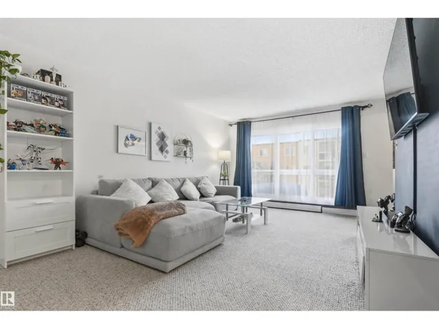 #205 11440 40 avenue NW, Edmonton, Alberta T6J0R5