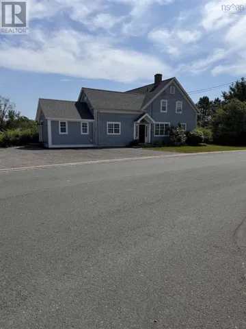 28 Townsend Street B2G 2Y1, Antigonish, Nova Scotia B2G2Y1