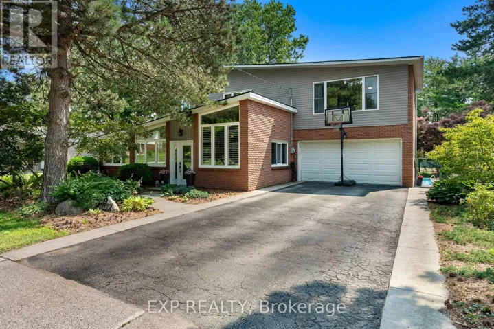 9 STELLA STREET, Pelham (Fonthill), Ontario L3E0T6