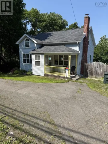 114 Hawthorne Street, Antigonish, Nova Scotia B2G1A9
