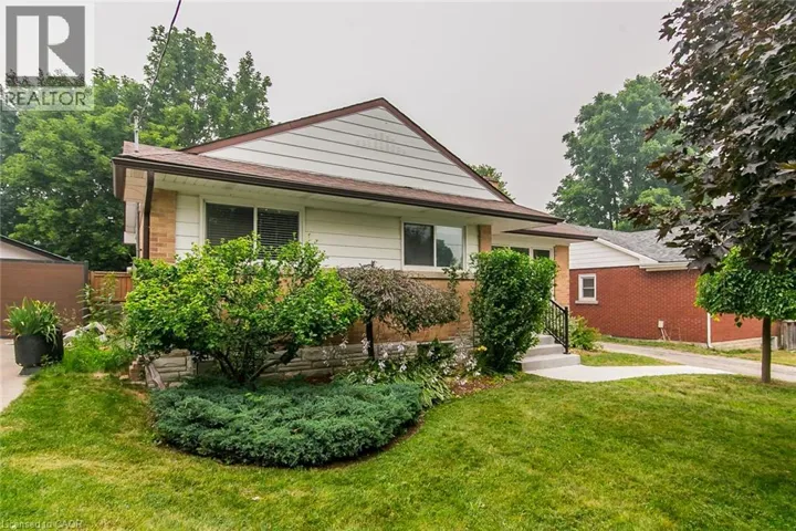 210 DAWSON Street, Waterloo, Ontario N2L1S4