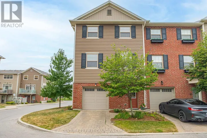 18 - 3025 SINGLETON AVENUE, London South (South W), Ontario N6L0B8