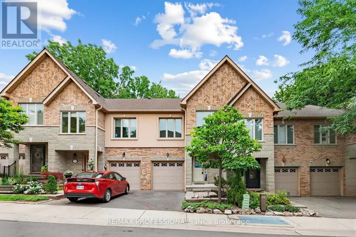 7 BRIARLY LANE, Toronto (Kingsway South), Ontario M9A5E7