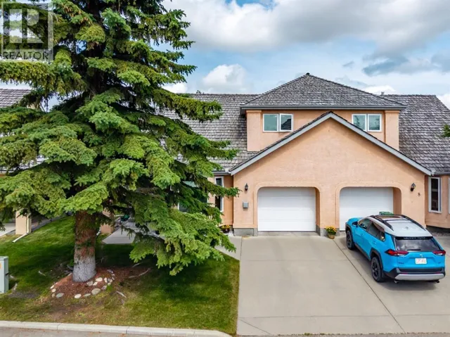 7, 26 Quigley Drive, Cochrane, Alberta T4C1M2