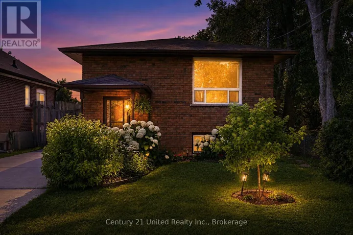71 PINE STREET, Peterborough (Town Ward 3), Ontario K9J5A6