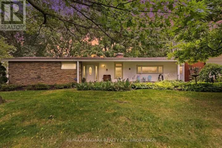 46 MELROSE DRIVE, Niagara-on-the-Lake (St. Davids), Ontario L0S1J0