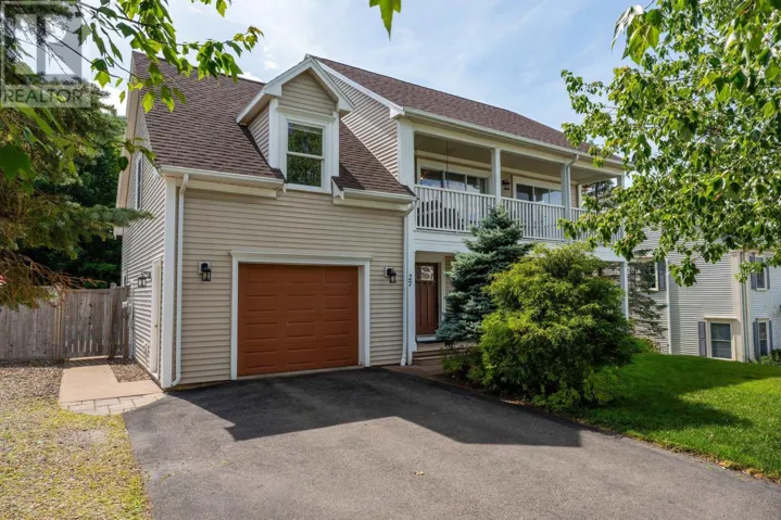 27 Stirling Avenue, Wolfville, Nova Scotia B4P2R2