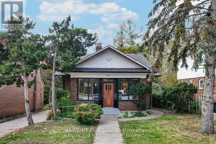 224 ELLIS AVENUE, Toronto (High Park-Swansea), Ontario M6S2X2