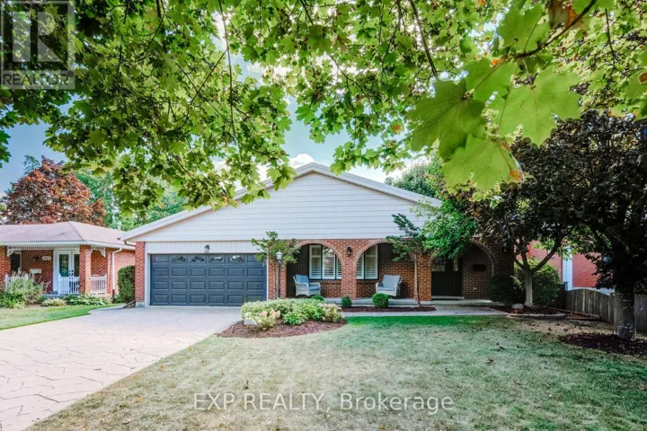 2035 OLD MILL ROAD, Kitchener, Ontario N2P1E4