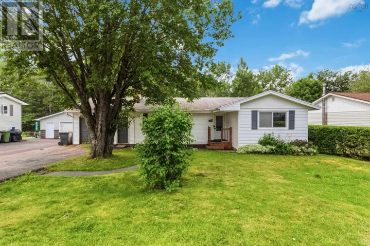 72 Beaumont Drive, Lower Sackville, Nova Scotia B4C1V6