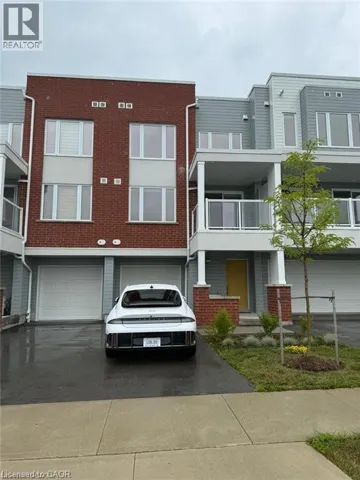 35 VALENCIA Avenue, Kitchener, Ontario N2R0R7
