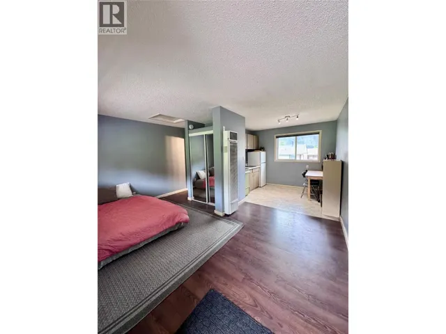 100 RED CEDAR Drive Unit# D43, Sparwood, British Columbia V0B2G0