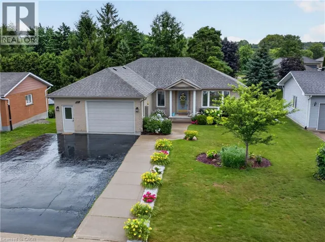 213 MARGARET Street S, Harriston, Ontario N0G1Z0