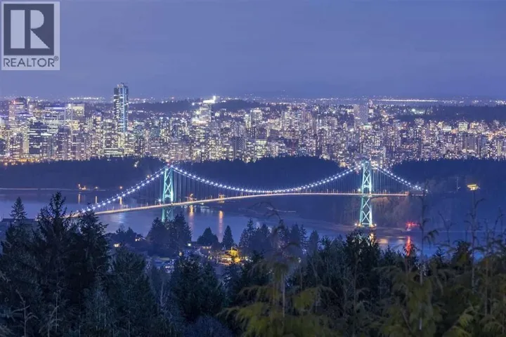 1375 BURNSIDE ROAD, West Vancouver, British Columbia V7S2P6