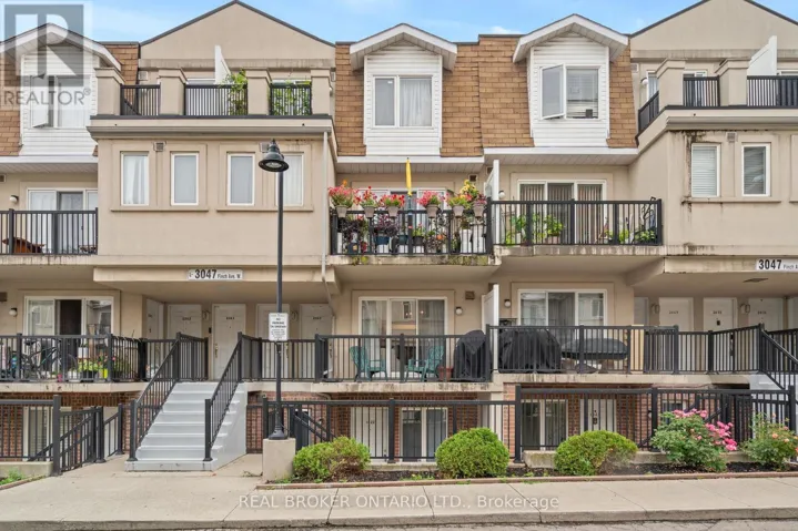 2066 - 3047 FINCH AVENUE W, Toronto (Humbermede), Ontario M9M0A5