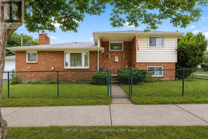 184 DURAND STREET, Sarnia, Ontario N7T5A3