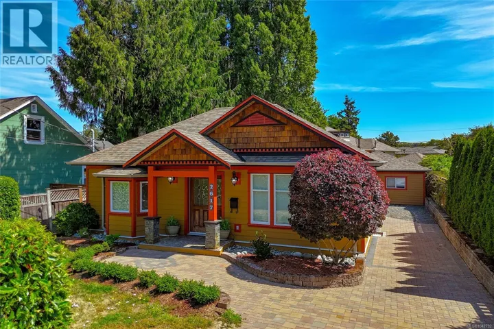 2617 Doncaster Dr, Victoria, British Columbia V8R2W5