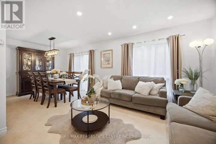 6884 EDENWOOD DRIVE, Mississauga (Meadowvale), Ontario L5N4V6