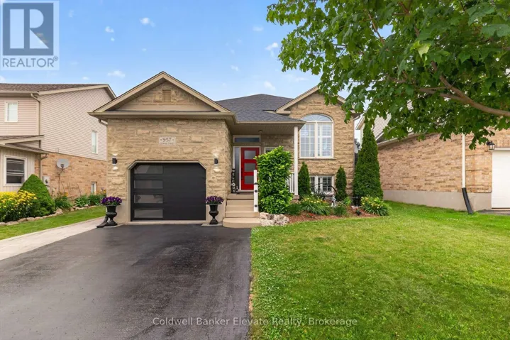 957 GZOWSKI STREET, Centre Wellington (Fergus), Ontario N1M3W1