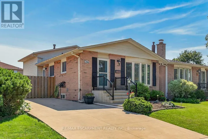 166 ATHENIA DRIVE, Hamilton (Stoney Creek), Ontario L8J1V7