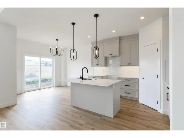 1309 Hawks Ridge Link NW, Edmonton, Alberta T5S0M2