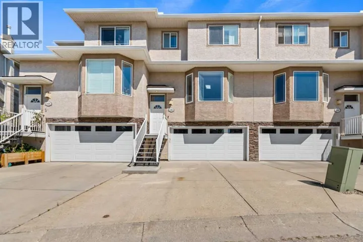 116 Country Hills Gardens NW, Calgary, Alberta T3K5G2