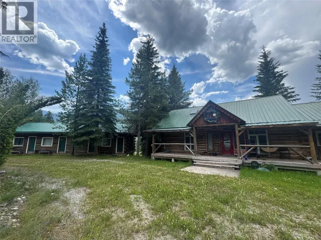 2810 BEAVERFOOT RD Road, Golden, British Columbia V0A1H0