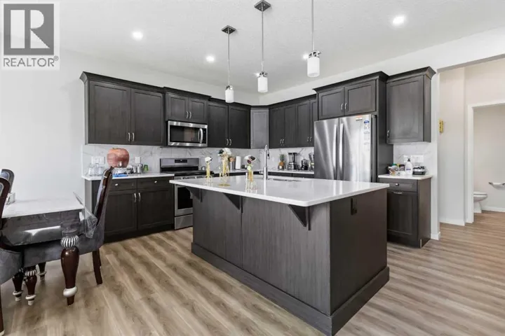 62 Wolf Hollow Way SE, Calgary, Alberta T2X1T8