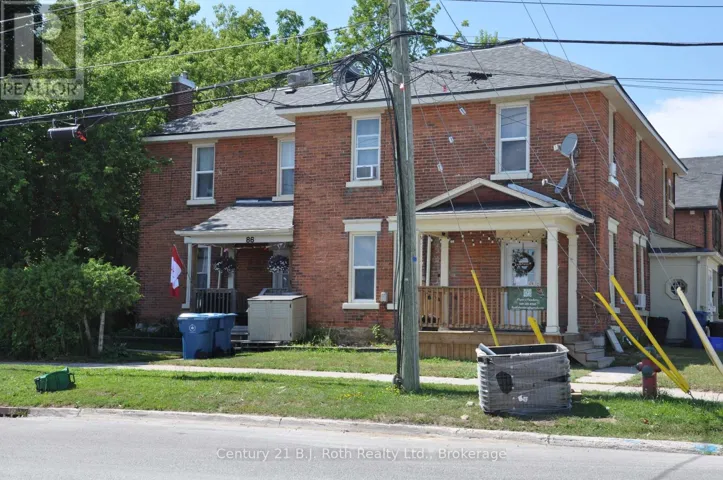 84 MISSISSAGA STREET W, Orillia, Ontario L3V3B1